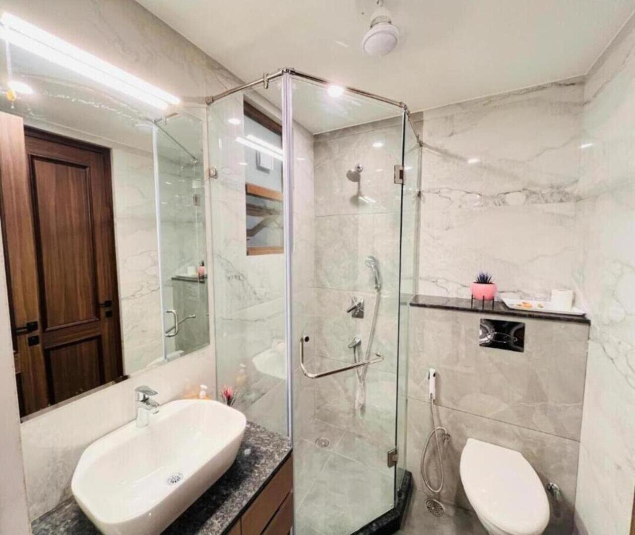 Hotel Grove Residency Hauz Khas New Delhi Couple Friendly Esterno foto