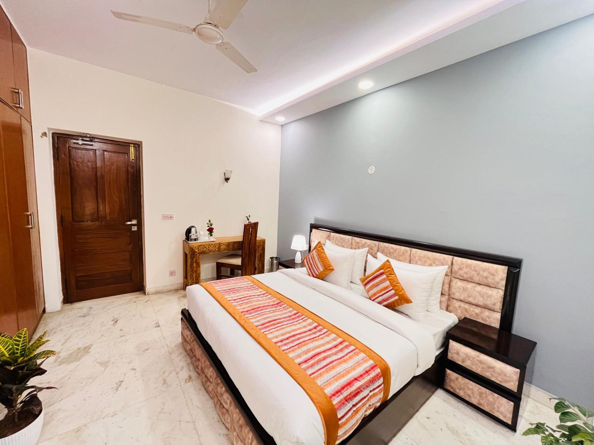 Hotel Grove Residency Hauz Khas New Delhi Couple Friendly Esterno foto