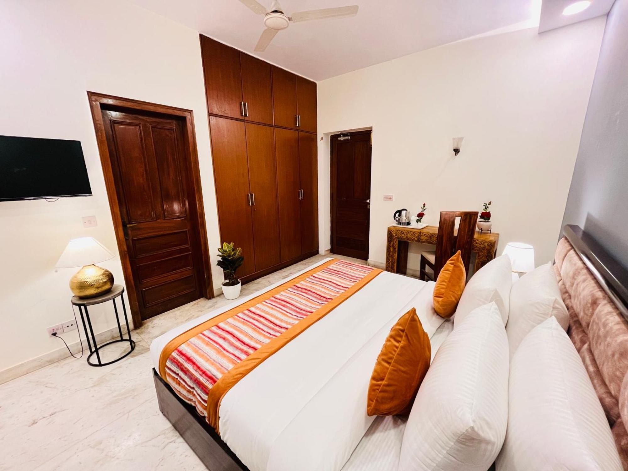 Hotel Grove Residency Hauz Khas New Delhi Couple Friendly Esterno foto